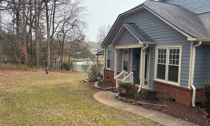 North Raleigh House | 3-bedroom, very quiet townhome in amazing North Raleigh walkable neighborhood