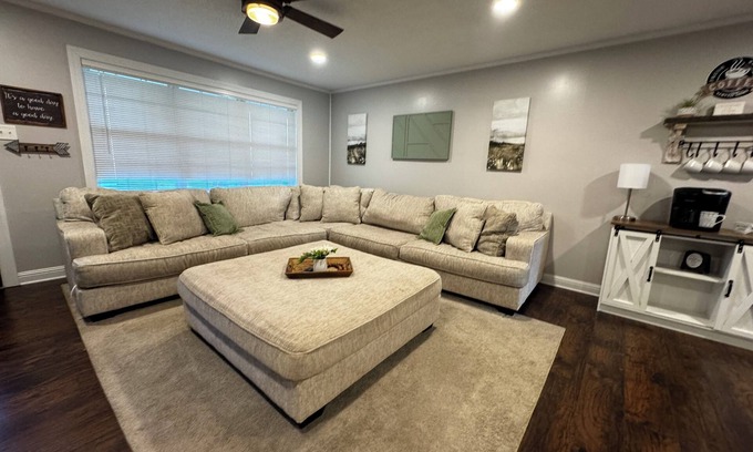 Muscle Shoals House | 3-bedroom w/pool and all the comforts of home in Muscle Shoals-recording capital