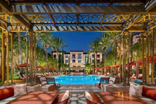 Irvine Apartment | 3 Bedrooms Apt with Pool ,GYM