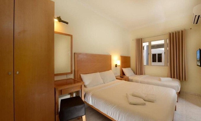 Kuala Teriang Apartment | 3 BR Perfect for Family Getaways - Beach