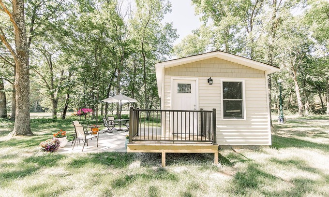 Owensville House | #3 Cabin at Red Oak Valley