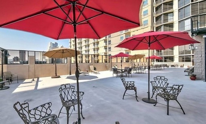 Downtown Reno Apartment | 3 Cozy Resort Studios located in Reno with nightlife & family activities.