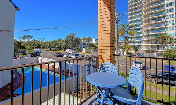 Maroochydore House | 3 Kalyan - Cotton Tree - walking distance to Beach and River!