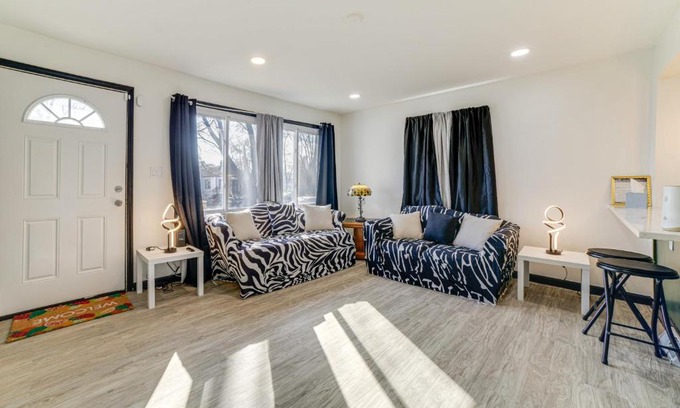 Gary House | 3 Mi to Hard Rock Casino Charming Home in Gary!