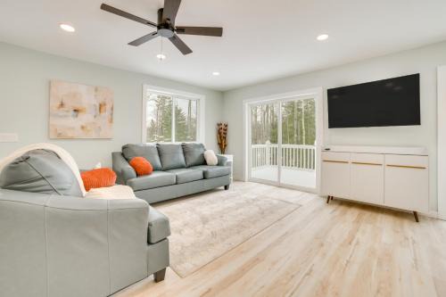 Rogers City House | 3 Mi to Lake Huron Secluded Home in Rogers City