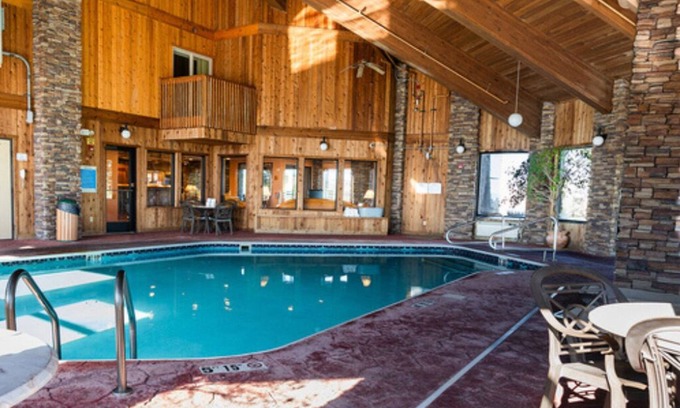 Pinedale House | 3-minute walk to Rendezvous Meadows! Next to a golf course, w/indoor pool & gym