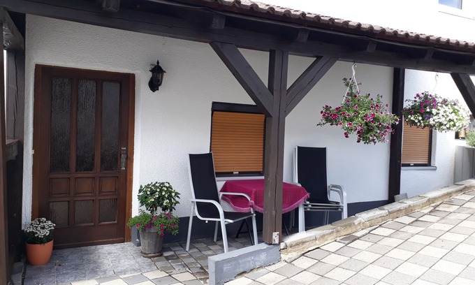 Nurn Apartment | 3 star apartment, 4 people! family friendly, quiet central location, newly renovated.