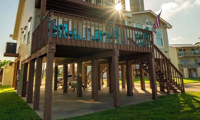 Port O Connor House | 3-story private home with beach front view and access.