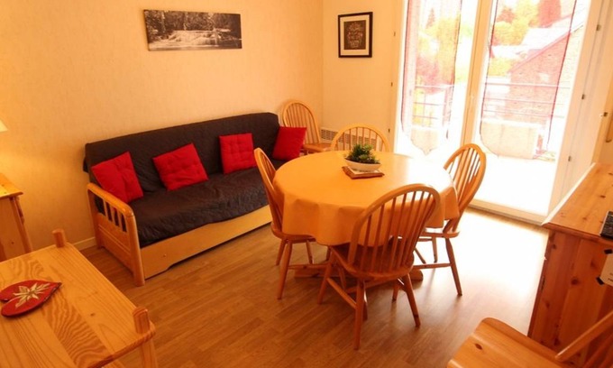 Bagneres-de-Luchon Apartment | 30 m² Apartment ∙ 1 bedroom ∙ 4 guests