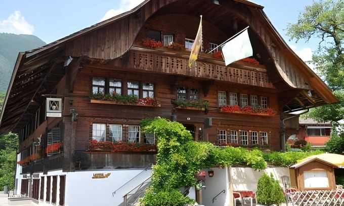 Matten bei Interlaken Hotel | 30 m² Hotel ∙ 4 guests