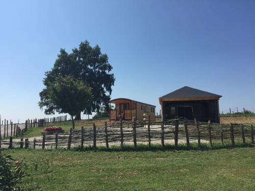 Chissey-sur-Loue House | 30 m² House ∙ 1 bedroom ∙ 4 guests