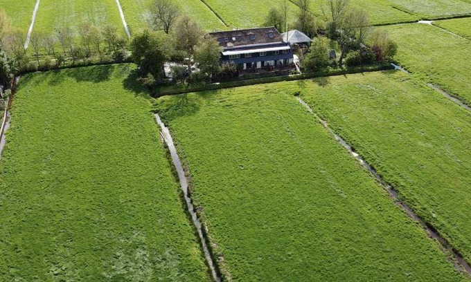 Waverveen House | 300 m² House ∙ 4 bedrooms ∙ 12 guests