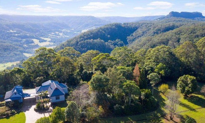 Bellawongarah House | 300 m² House ∙ 5 bedrooms ∙ 12 guests