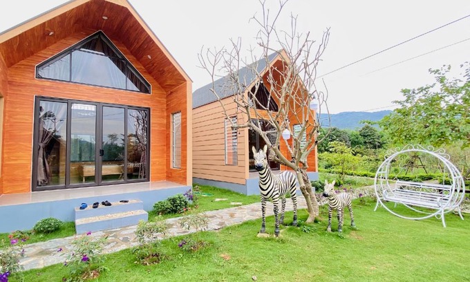 Ba Vi Resort | 300 m² Resort ∙ 6 bedrooms ∙ 16 guests