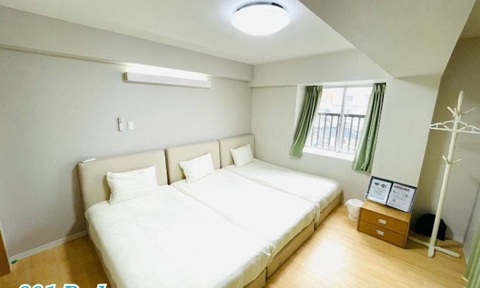Naha City Centre Apartment | 301 Kitchen and clean rooms 16people/Naha Okinawa