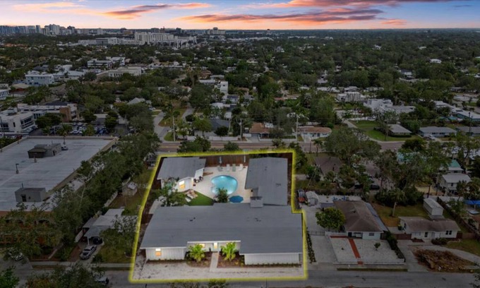 Southgate House | 307 m² House ∙ 6 bedrooms ∙ 20 guests