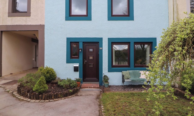 Caldbeck Cottage | 32 FRIAR ROW, pet friendly, with open fire in Caldbeck