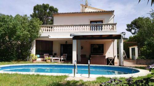 Pedruscada House | 320 m² House ∙ 4 bedrooms ∙ 8 guests