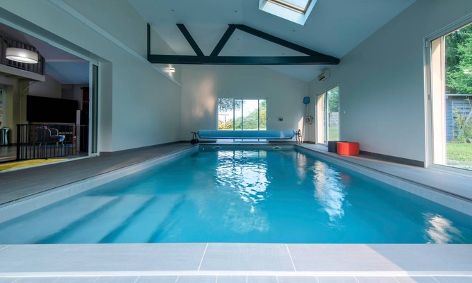 Verrie House | 320 m² House ∙ 4 bedrooms ∙ 11 guests