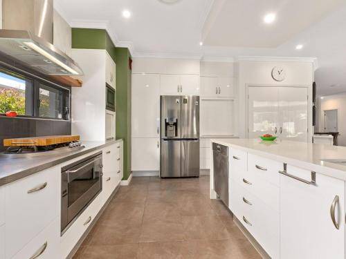 Pottsville House | 326 m² House ∙ 4 bedrooms ∙ 8 guests