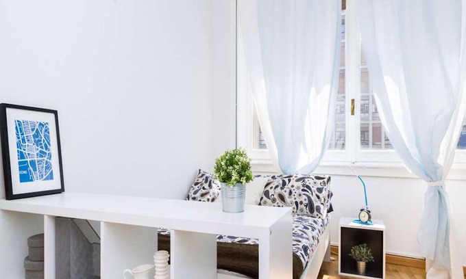 Milan Centre Resort | 330 m² Private room ∙ 1 bedroom ∙ 1 guest