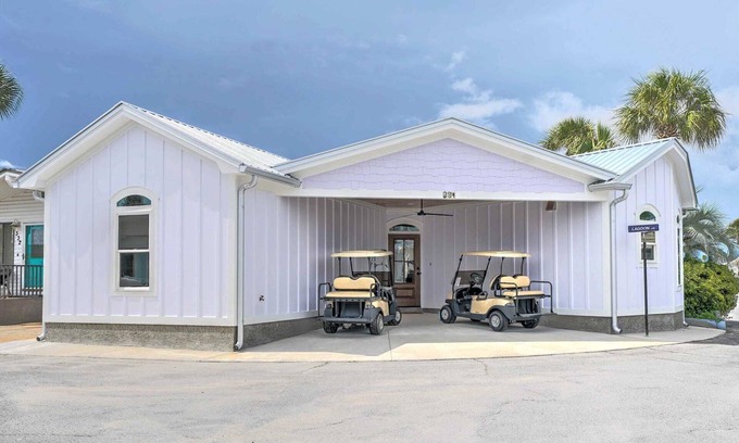 Lower Grand Lagoon House | 331 Snook Lane - 3 Bedrooms 2 Full Baths - Brand New Home on a Corner Lot! 2 Golf Carts