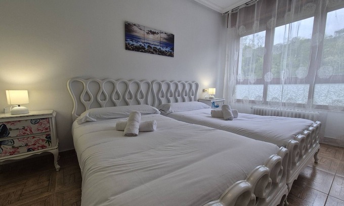Tuilla Apartment | 33A02 Amplio Apartamento en Tuilla