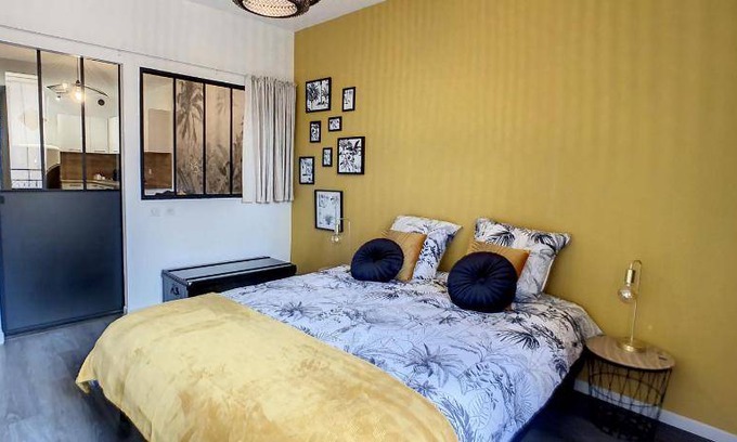 Bourgoin-Jallieu Apartment | 35 m² Apartment ∙ 1 bedroom ∙ 2 guests
