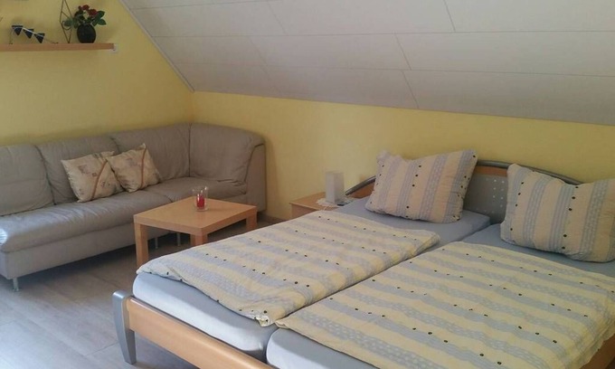 Muhr am See Apartment | 35qm-große Ferienwohnung am Altmühlsee mit Garten