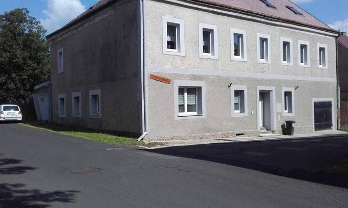 Hora Svateho Sebestiana House | 360 m² House ∙ 4 bedrooms ∙ 21 guests