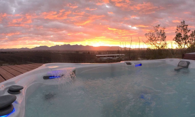 Las Cruces House | 360 Views, Spa, Billiards, Birding, Private, ~7 miles to Mesilla or downtown!