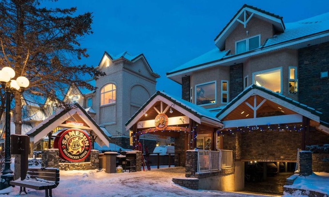 Banff Hostel | 37 m² Hostel ∙ 10 guests