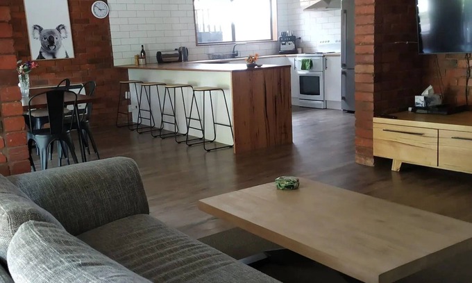 Myrtleford House | 37 Myrtle - Prefect Location to Explore the Alpine Region