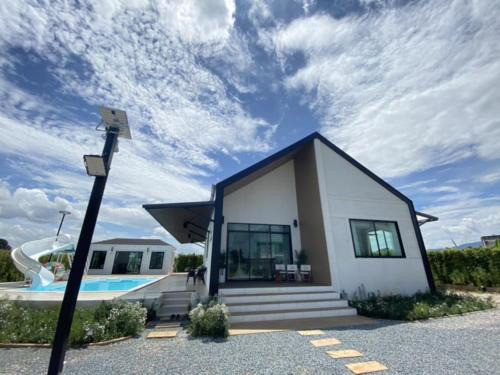 Ban Du Villa | 373 pool villa
