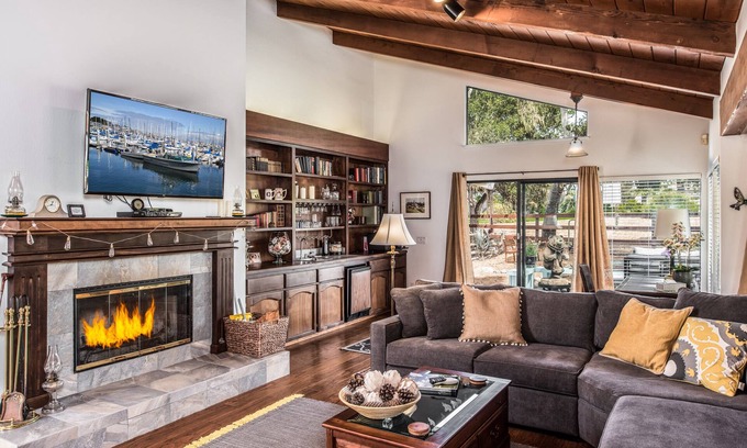Del Monte Forest House | 3754 Pebble Beach® Escape ~ On the Golf Course