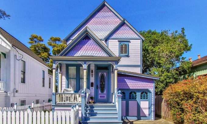 Pacific Grove House | 3792 The Lavender House home