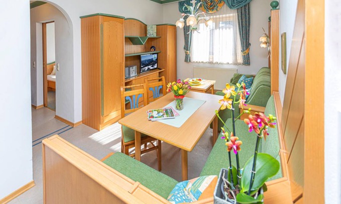 Hinterthal Apartment | 38 m² Apartment ∙ 1 bedroom ∙ 2 guests