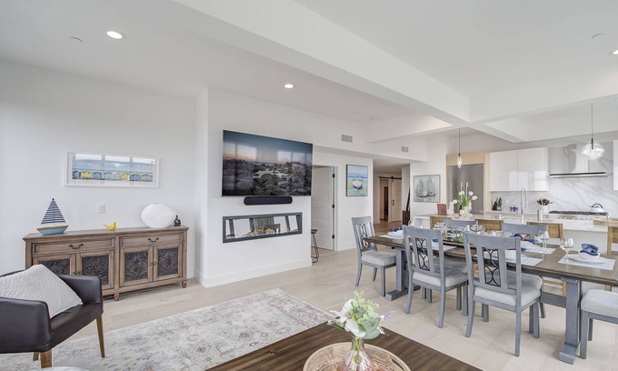 Pacific Grove Condo | 3821 Of Mice and Men - Luxury Ocean View Condo