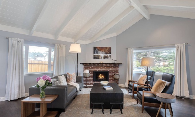 Del Monte Forest House | 3890 Cypress Rest - Close to Golf, Walk to Beach