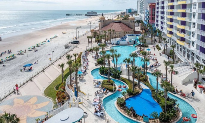 Surfside Historic District Resort | 3BD/Daytona - Beach, Pools, Lazy River, Bar, Slides