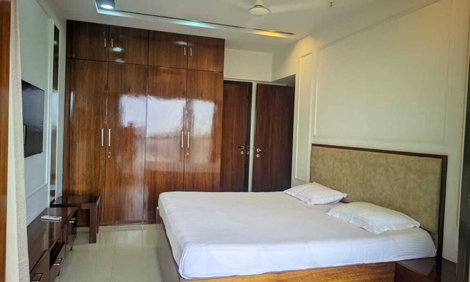 Malad West Apartment | 3BHK spacious, clean, cozy apartment at a prime and convenient location