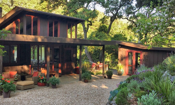 Carmel Valley House | 3BR-3BA Wine Country Retreat On 5 Wooded Acres In Sunny Carmel Valley, CA