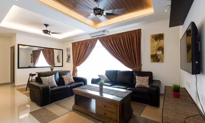 Presint 15 Apartment | 3BR Palm Armada Residence. Free Parking and Netflix