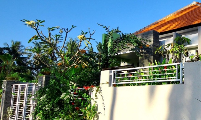 Saba House | 3BR Private house near Keramas Surf