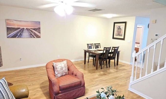 Southeast Raleigh House | 3BR Retreat Perfect for Groups Near Downtown