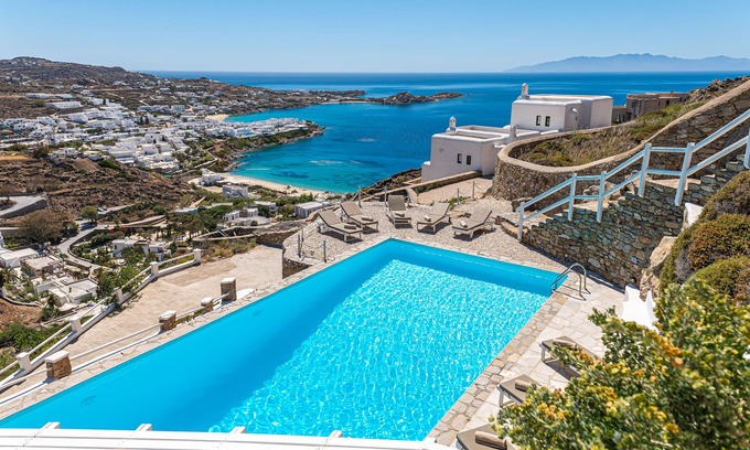 Psarou Villa | 3BR Villa Thelgo Mykonos II