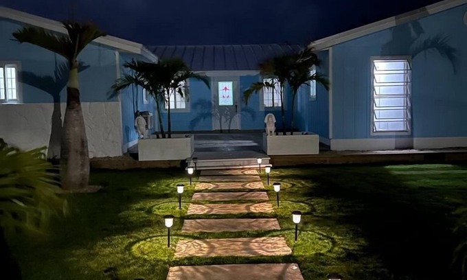Cherokee House | 4,000 sq ft Beach Front with Heated Pool on Casaurina Beach, Abaco