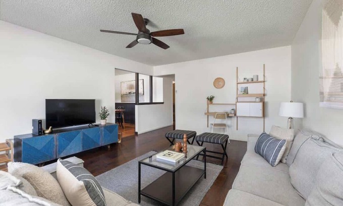 Raisin House | 4 BDR Fresno Darling near Save Mart Center