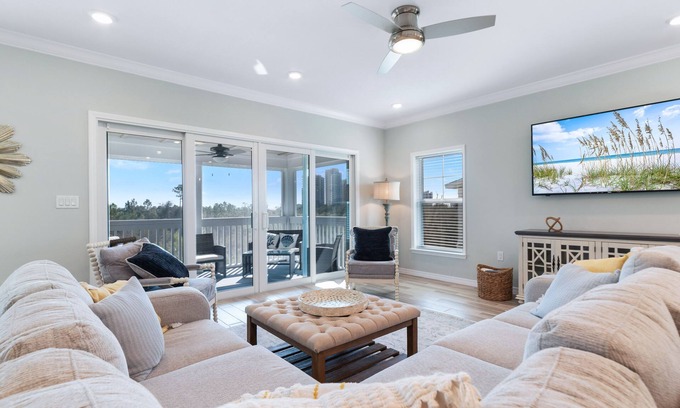 Ono Island House | 4 bedroom 4 bathroom sleeps 12 with golf cart