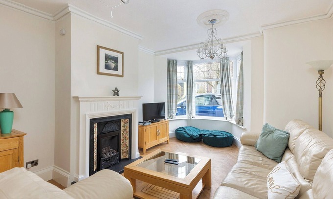 Lytham St. Anne's Cottage | 4 bedroom accommodation in Lytham St Annes